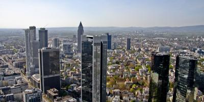 Umzug der Postbank in die Bankenmetropole Frankfurt ist missglückt